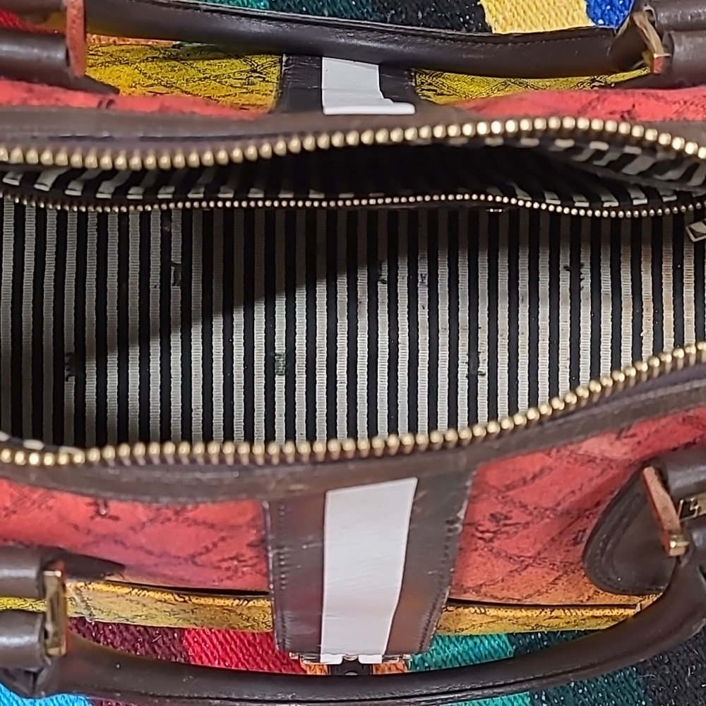 L.A.M.B. Iconic Rasta Bag Large - Picture 11 of 14